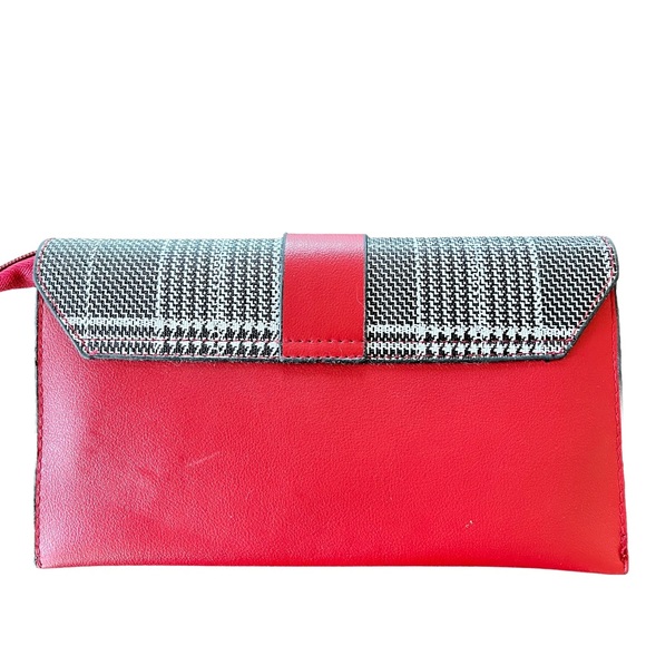 New! Cherie Bliss Red Plaid Leather Detachable  Strap Clutch Purse - Picture 2 of 11